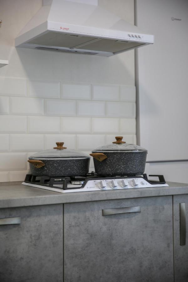 Lalis Apartment Тбилиси Екстериор снимка